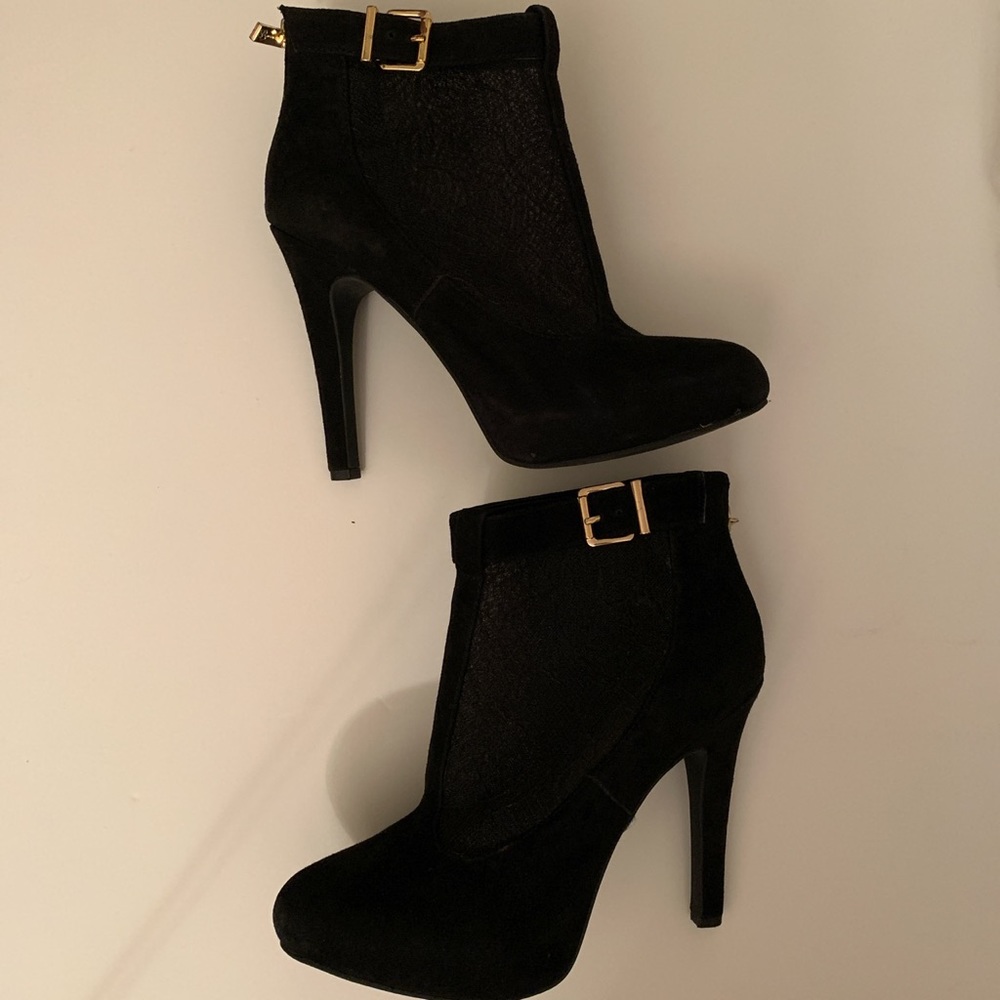 NWOT Shauna Black Heel Pumps